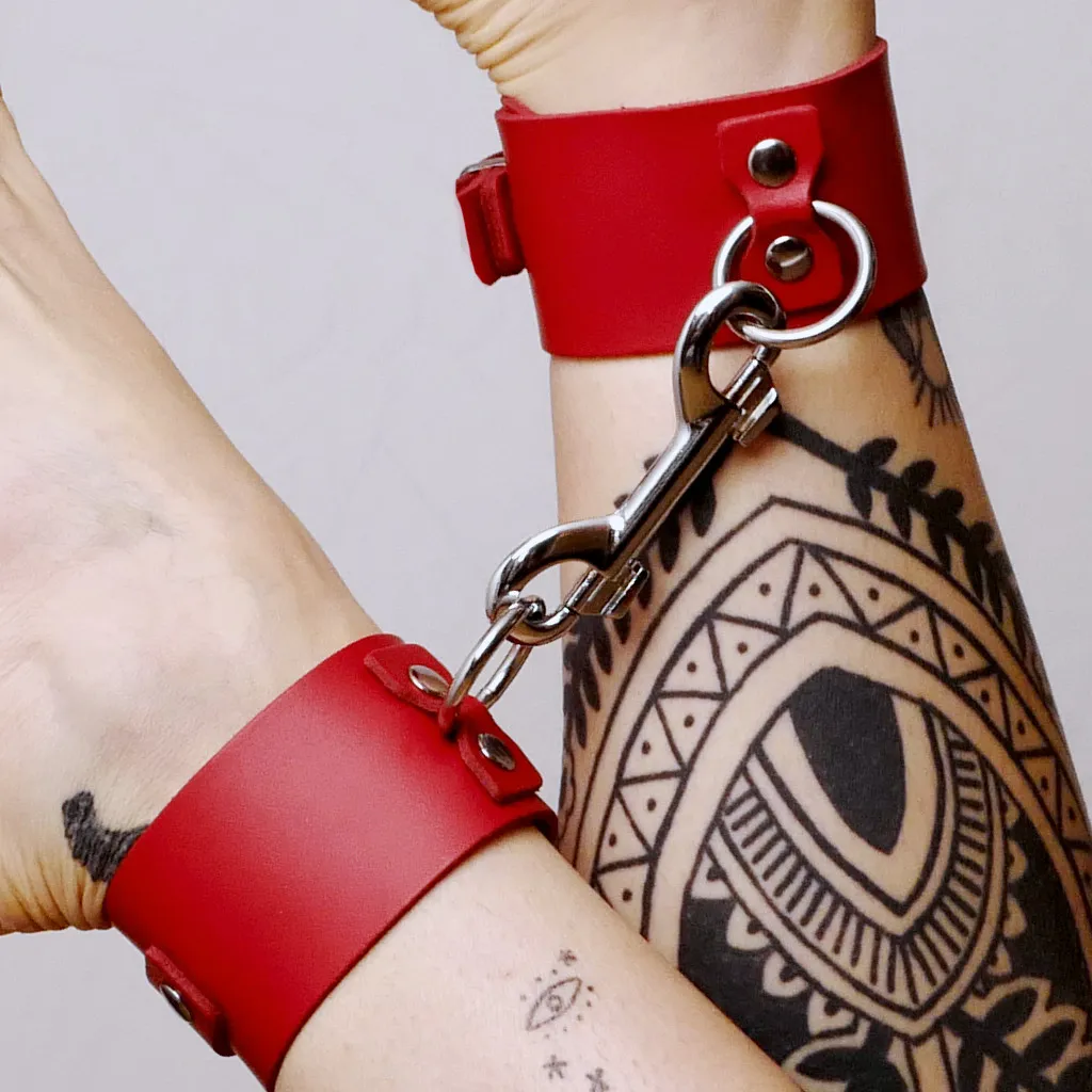 Lederknöchelriemen Kollektion Ringe Rot